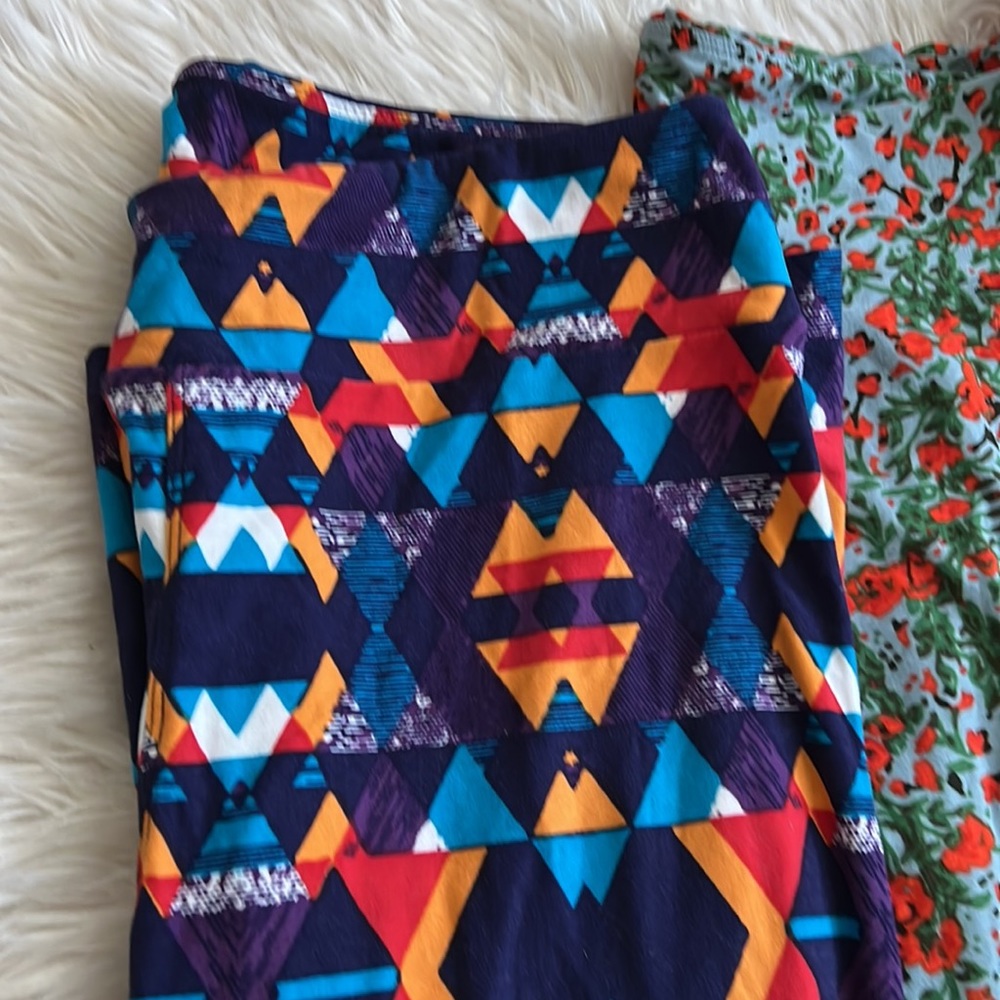 Lularoe TC tall and curvy bundle leggings three total - Picture 5 of 5